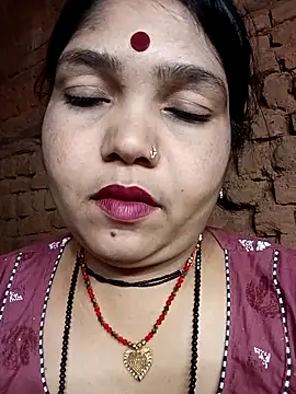 Priya tyagi online show from September 29, 8:41 am