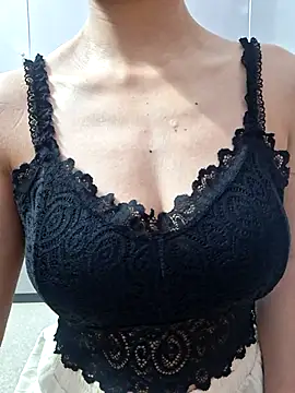 Mlemmz online show from April 17, 11:07 pm