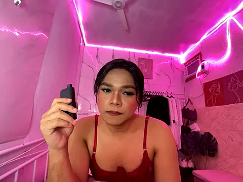 Sassy lenarxx online show from September 15, 9:33 pm