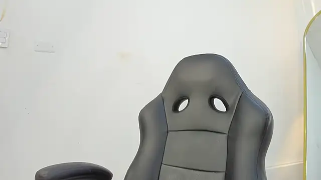 charlotte dante212 online show from February 9, 9:22 am