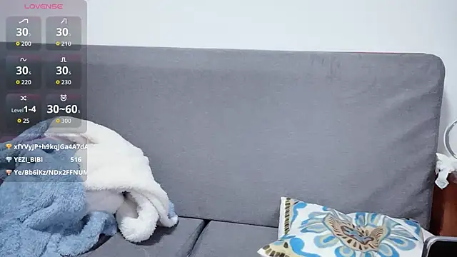 nuonuo321 online show from November 21, 1:24 pm