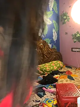 V-Hot-Sweti online show from November 13, 7:35 pm