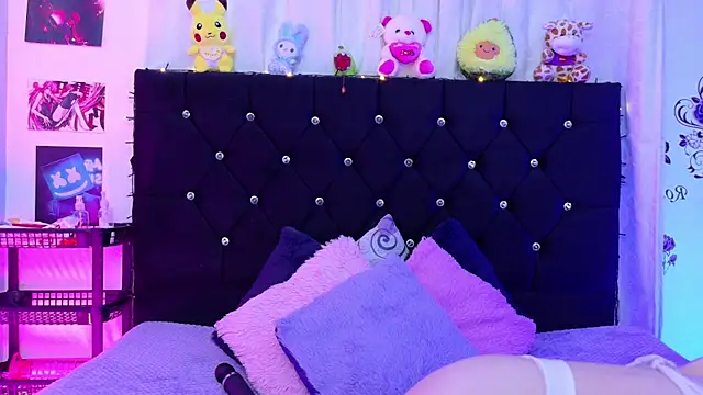 lizz bela1 online show from September 19, 9:03 pm