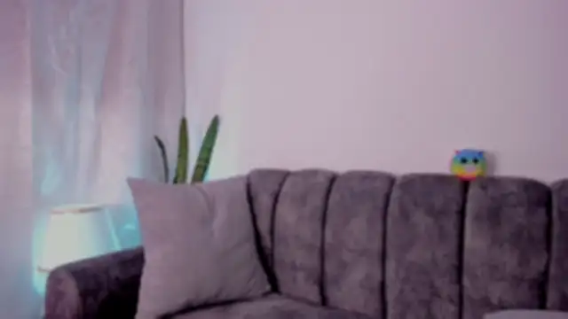 samiradoll online show from March 20, 3:44 am