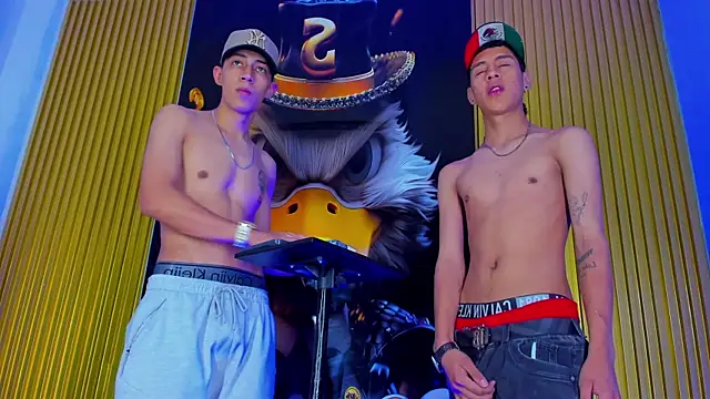 Dante Brown1  online show from November 9, 11:00 pm