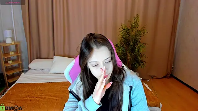 Belle Wa1ker online show from January 18, 1:13 am