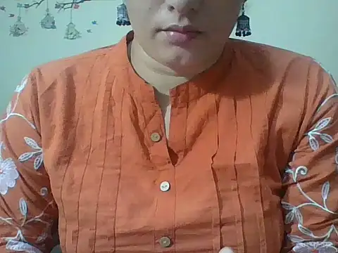 Snapshot of rekha_09 chatting on September 26, 12:14 pm rekha 09 online show from September 26, 12:14 pm