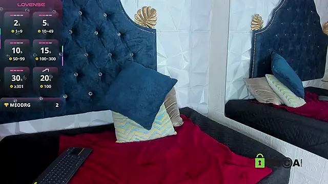  mia milf  online show from February 13, 7:21 am