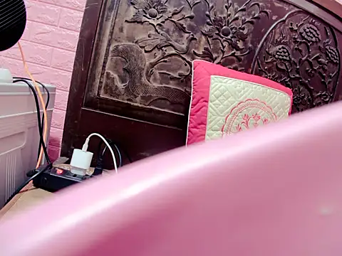 Thu yaha online show from February 4, 2:09 pm