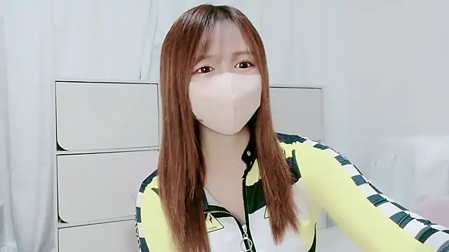 Snapshot of Hanachan_Gcup_ chatting on October 31, 11:36 am Hanachan Gcup online show from October 31, 11:36 am