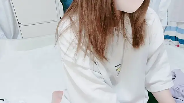 Snapshot of Hanachan_Gcup_ chatting on October 18, 1:36 pm Hanachan Gcup online show from October 18, 1:36 pm