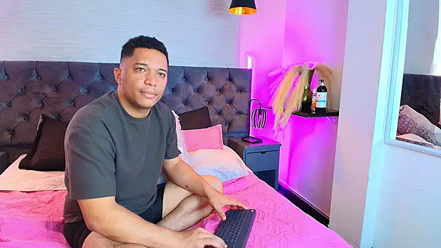 Annie Lii online show from September 11, 1:55 pm