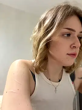 elliss  online show from November 19, 3:45 pm