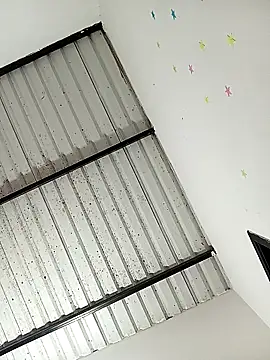 chloe 90 online show from October 8, 12:04 am