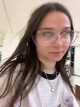 MiniVi online show from November 26, 3:40 am