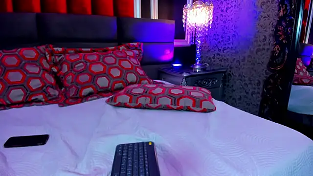 Snapshot of MarieArely chatting on September 27, 9:22 pm MarieArely online show from September 27, 9:22 pm