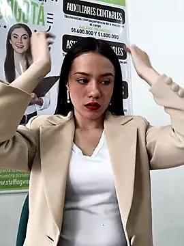 CHARLOTTE  05 online show from November 10, 12:33 pm