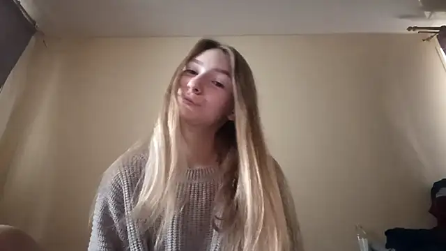 Nymera flare online show from December 3, 8:28 am