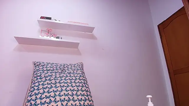 sweegirl69 online show from September 22, 12:03 pm