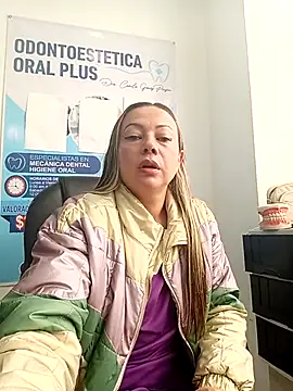 Madisson-04  online show from March 31, 12:49 pm