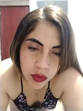 Snapshot of Camila_latina_0 chatting on October 22, 5:12 am Camila latina 0 online show from October 22, 5:12 am