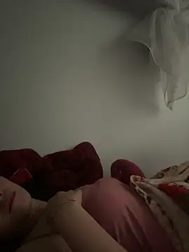Almond-cute online show from September 15, 11:12 pm