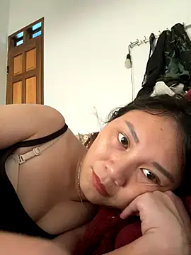 Almond-cute online show from September 18, 5:06 am