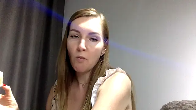 Varnyx online show from November 2, 4:32 pm