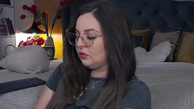 Mia Swano online show from November 24, 11:18 pm