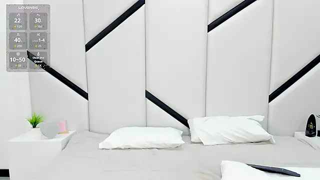 XimenaCosta online show from November 17, 1:12 pm