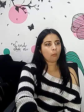 ValerieLove  online show from September 20, 9:46 pm