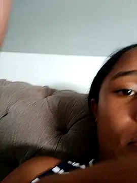 MoniqueMulberry online show from November 6, 7:31 pm