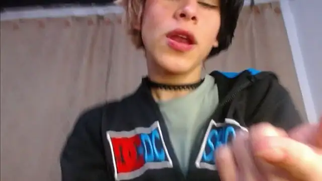 DaraKat18 online show from May 31, 4:51 am