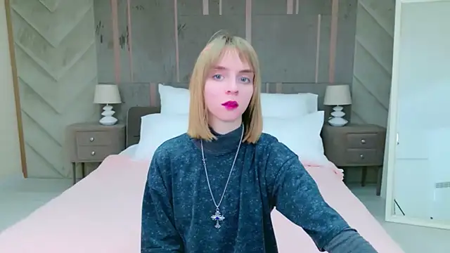 Beverly Gomes online show from December 4, 3:57 pm