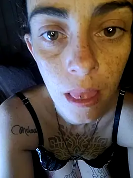 Almendrasexy online show from October 21, 5:00 am