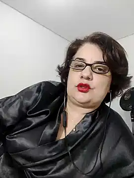 lucimarry48 online show from November 25, 2:47 am