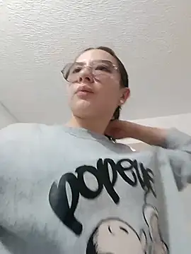 Bella Sumers online show from June 25, 3:13 pm