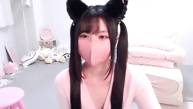 Snapshot of moka-neko chatting on September 30, 12:11 pm moka-neko online show from September 30, 12:11 pm