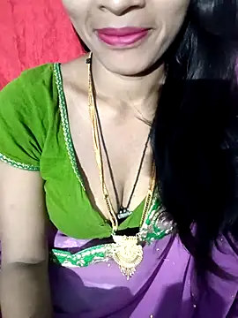 Bhabhilux2025 online show from April 13, 8:15 am