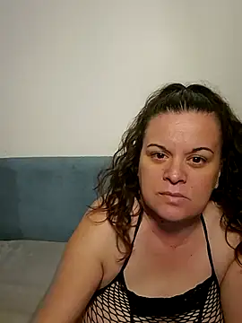 PerleRaree online show from May 9, 8:33 pm