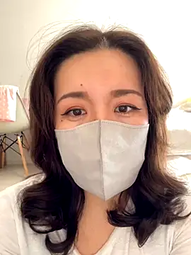 NATSUMI00 online show from October 6, 5:57 am