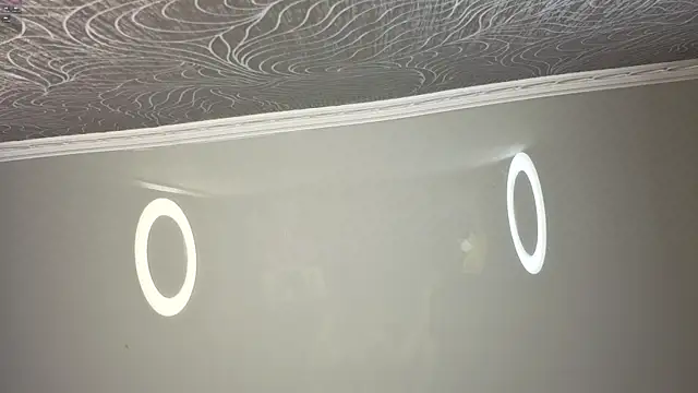 NikkiiStill online show from March 27, 3:08 am