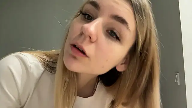 Denni Spilber online show from February 10, 4:32 pm