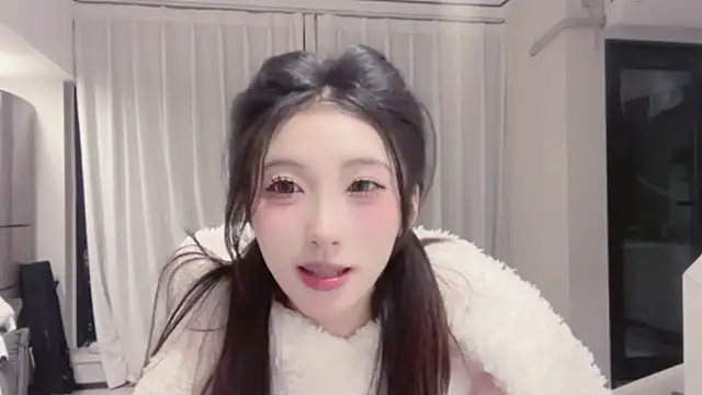 ZhaoZhao-ZM online show from October 29, 1:26 pm