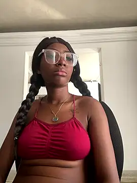 MarianRosse online show from January 18, 6:15 pm