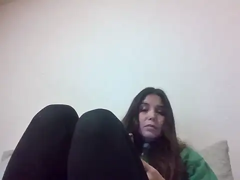 couplesins4 online show from October 28, 11:53 pm