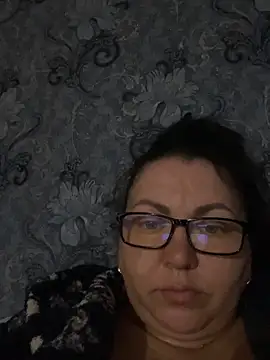 Snapshot of Vilvet777 chatting on October 10, 9:09 pm Vilvet777 online show from October 10, 9:09 pm