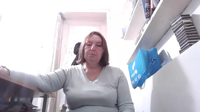 AnnaLive570 online show from April 21, 4:30 am