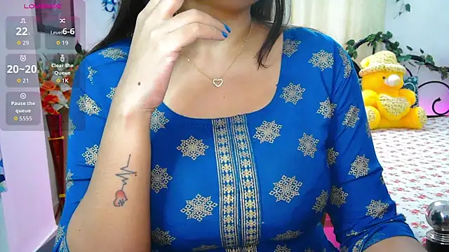 WildDimpi 0 online show from October 3, 5:34 am