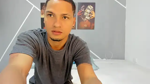 Sexy777Couple online show from April 2, 1:36 am